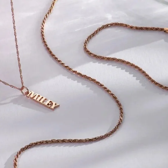 Minimalist Silver Plated Glittery rose gold rope chain necklace. New. - Picture 7 of 13